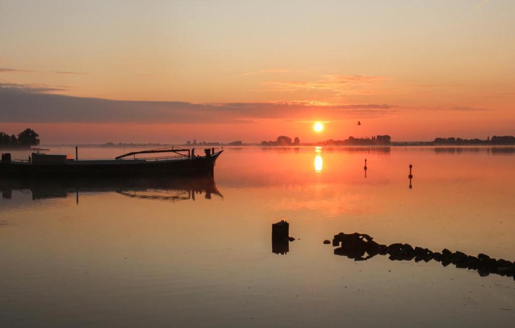 Houseboat Uitzicht Over Veluwemeer, Natuurlokatie, Prachtige Vergezichten Biddinghuizen Εξωτερικό φωτογραφία